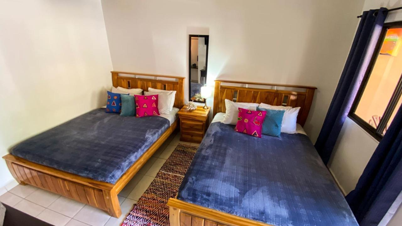 Roxy'S Bed & Breakfast Boca Chica Esterno foto