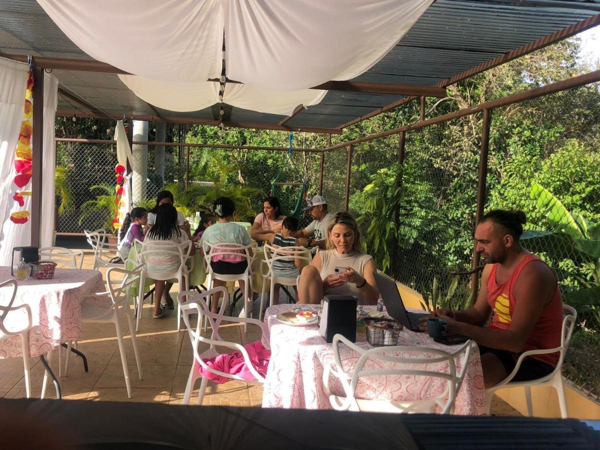 Roxy'S Bed & Breakfast Boca Chica Esterno foto